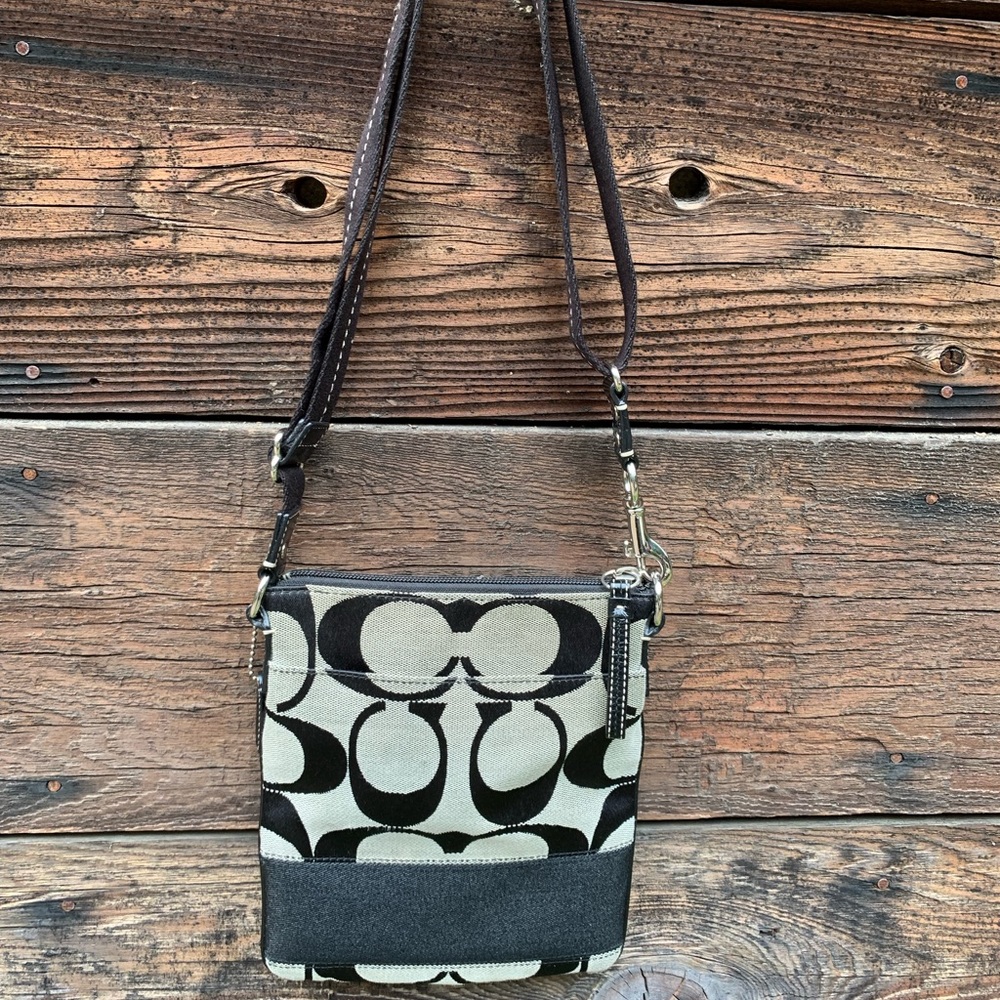 Coach crossbody purse